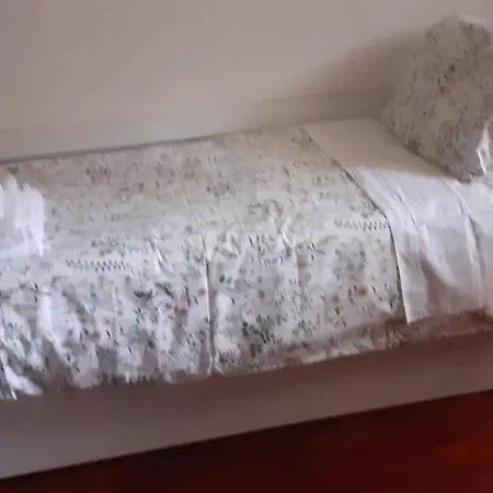 Casa San Mamolo アパート