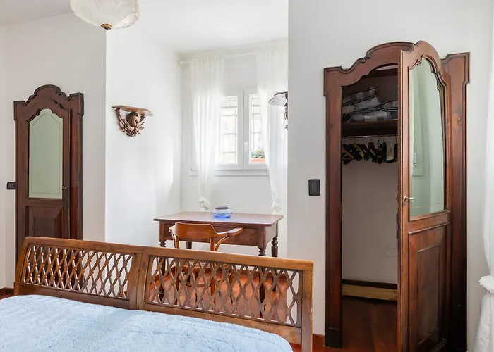 Casa San Mamolo 아파트