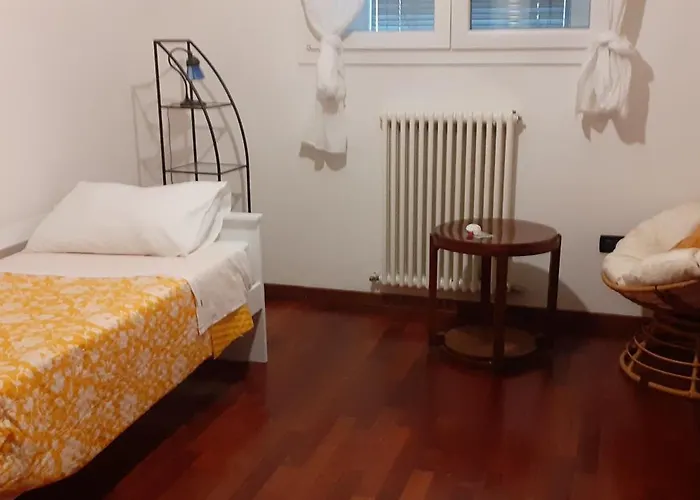 Casa San Mamolo 아파트